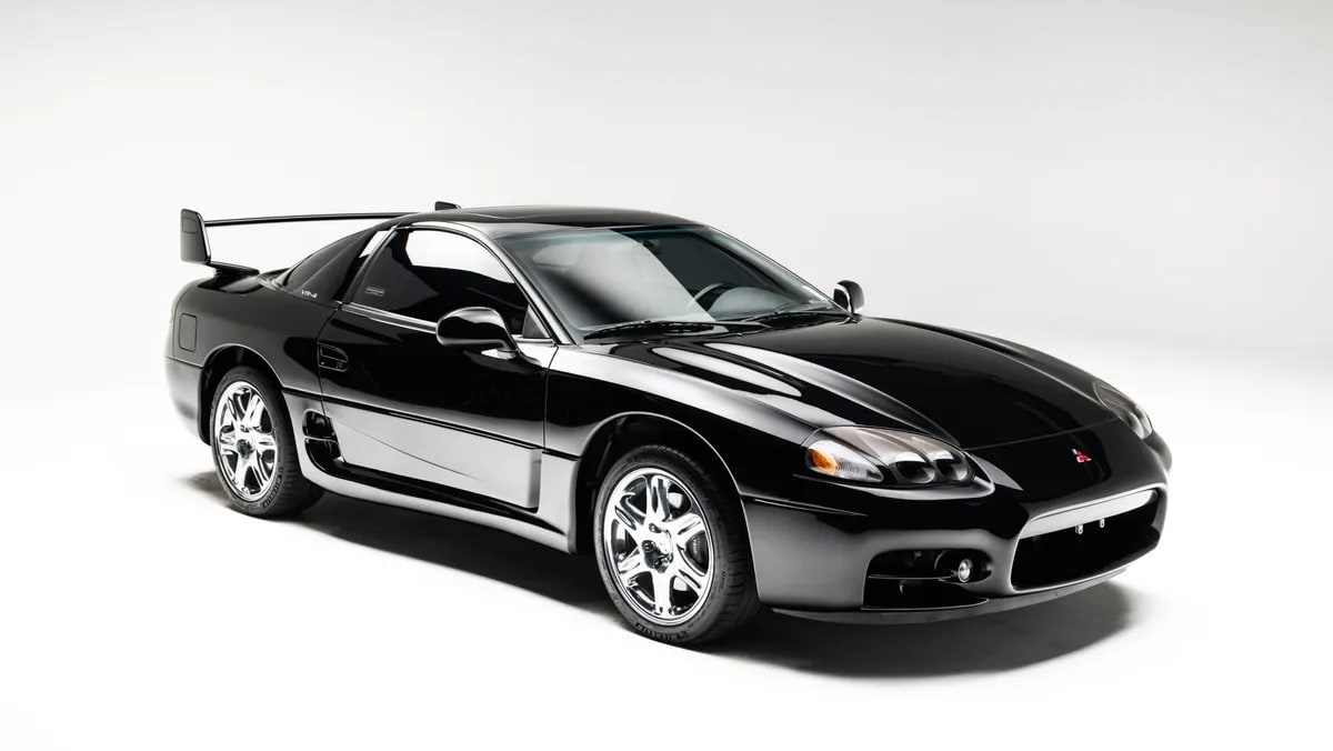1999 Mitsubishi 3000GT VR-4 front three-quarter.